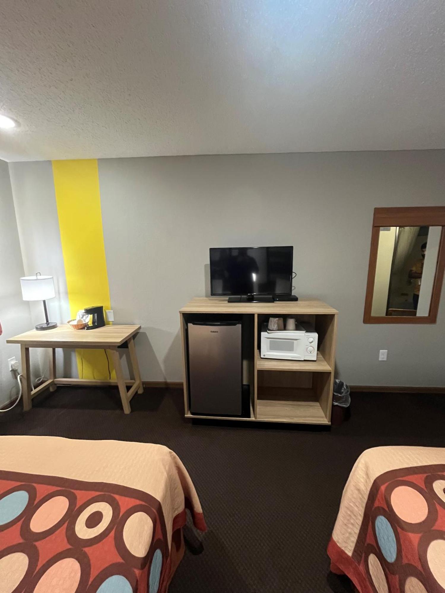 Super 8 By Wyndham Blair Exterior foto